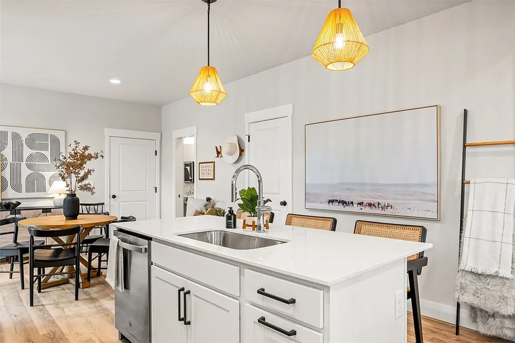 1933 Street Peter Lane Billings MT 59101