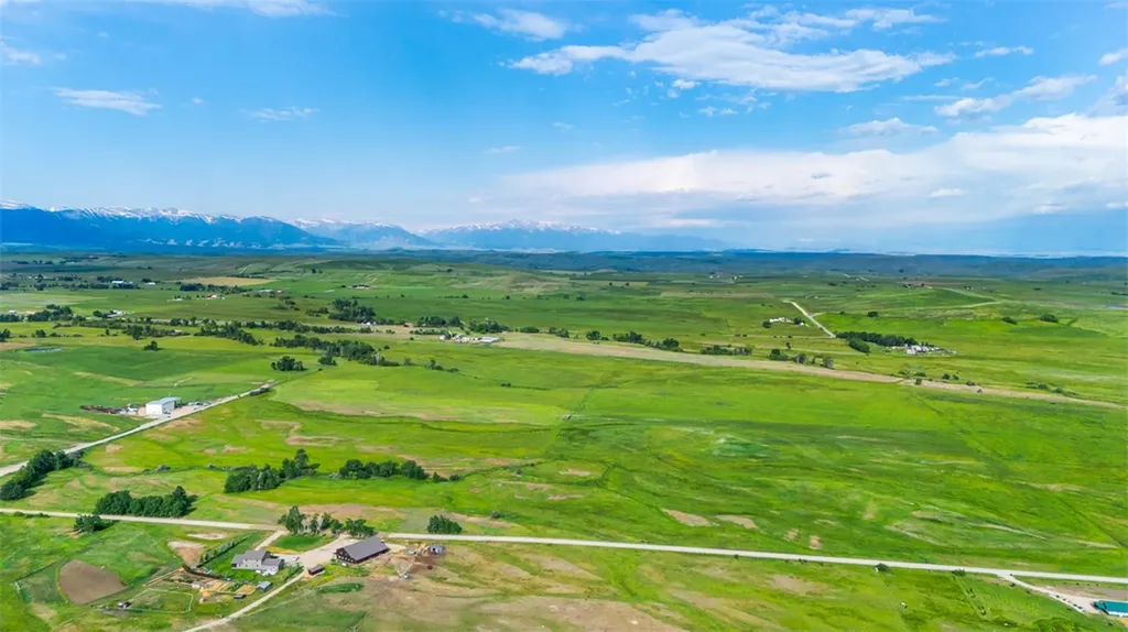 120 Cooney Road Roberts MT 59070