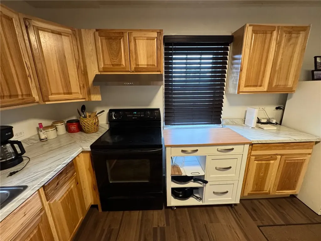 723 2nd Street S Hardin MT 59034