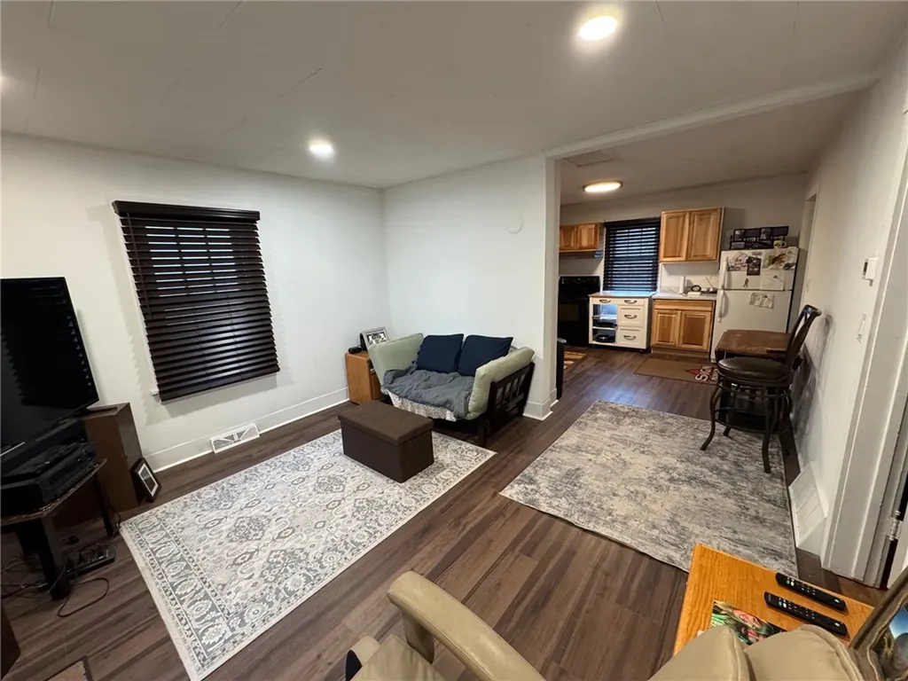 723 2nd Street S Hardin MT 59034