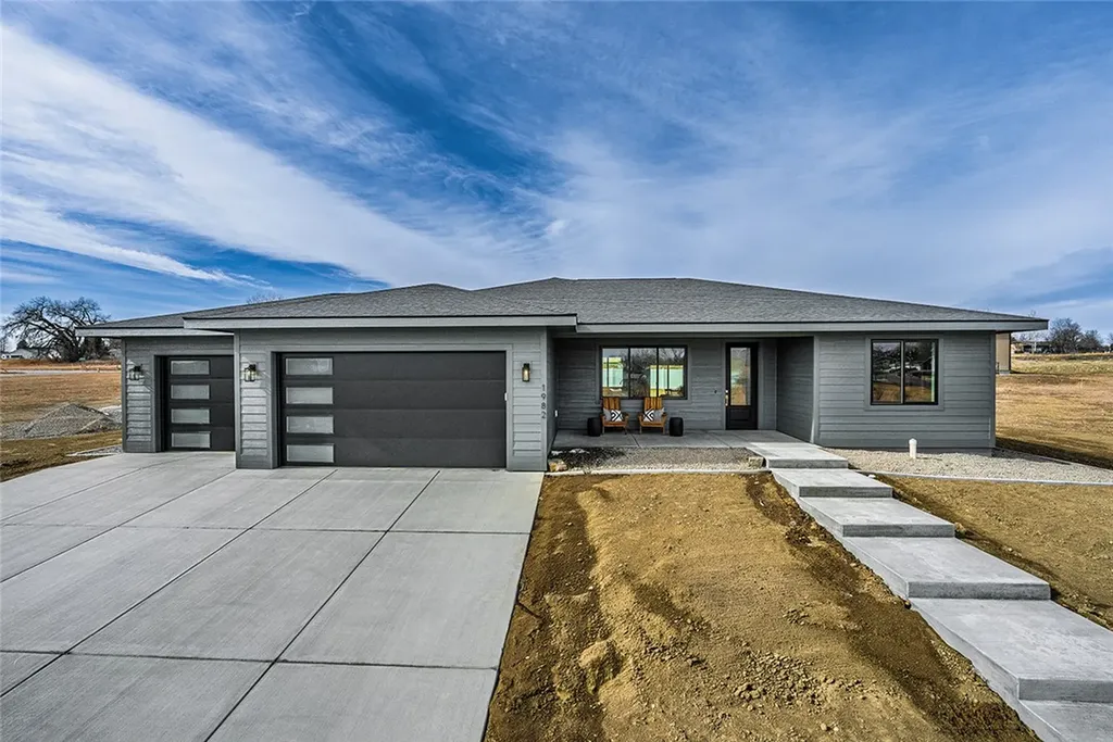 213 Joy Lane Billings MT 59105
