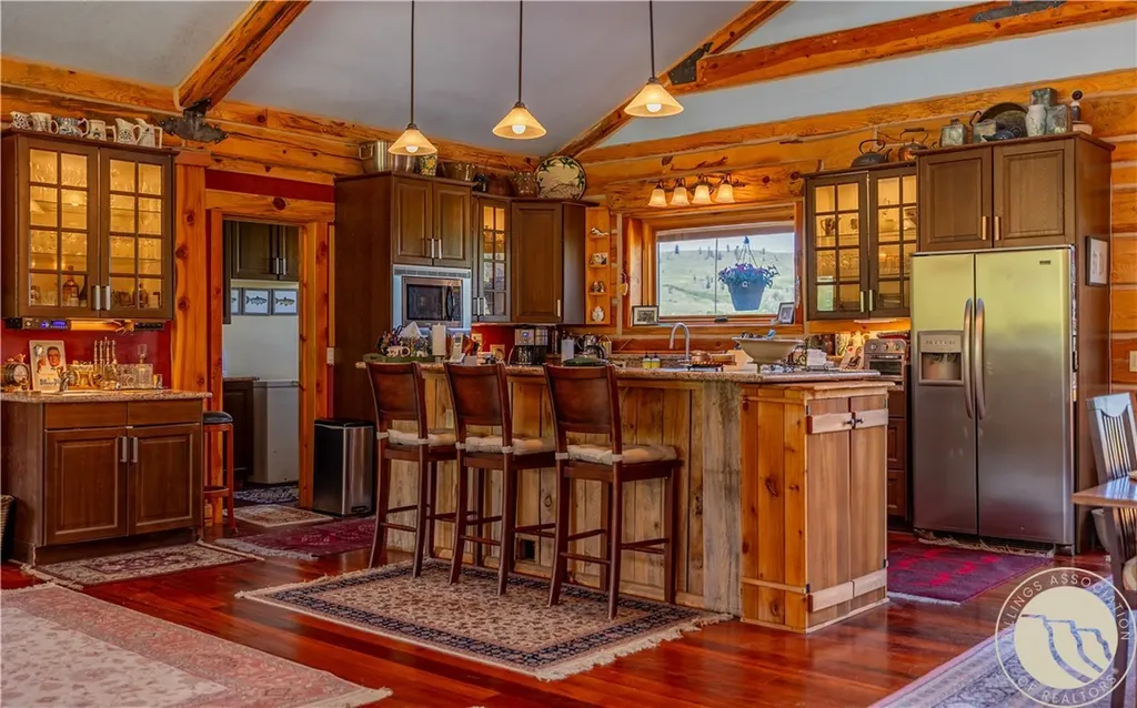 10 Beaver Dam Road Roscoe MT 59071