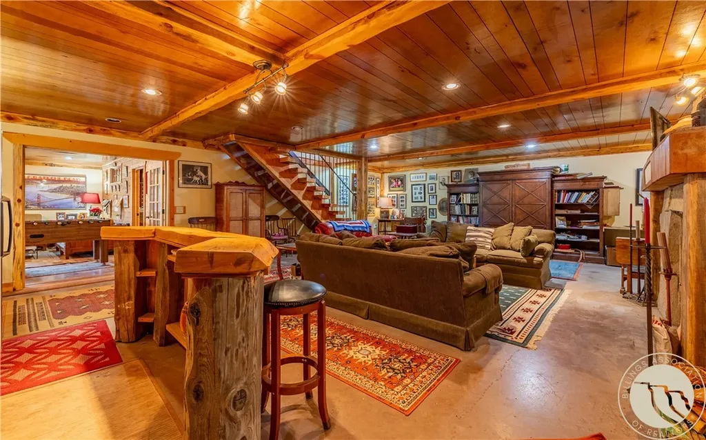 10 Beaver Dam Road Roscoe MT 59071