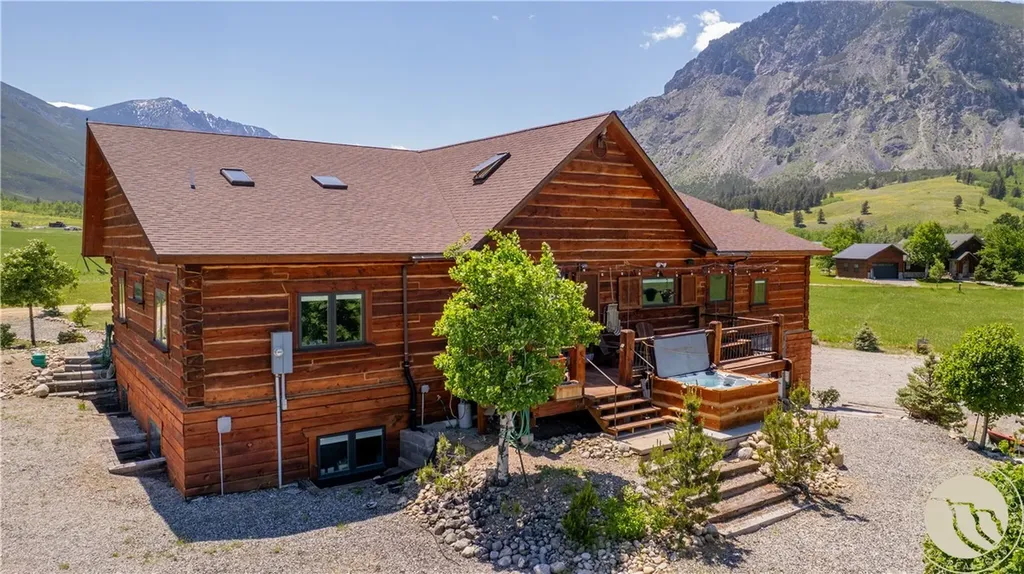10 Beaver Dam Road Roscoe MT 59071