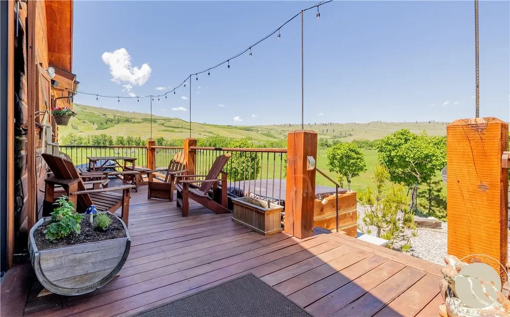 10 Beaver Dam Road Roscoe MT 59071