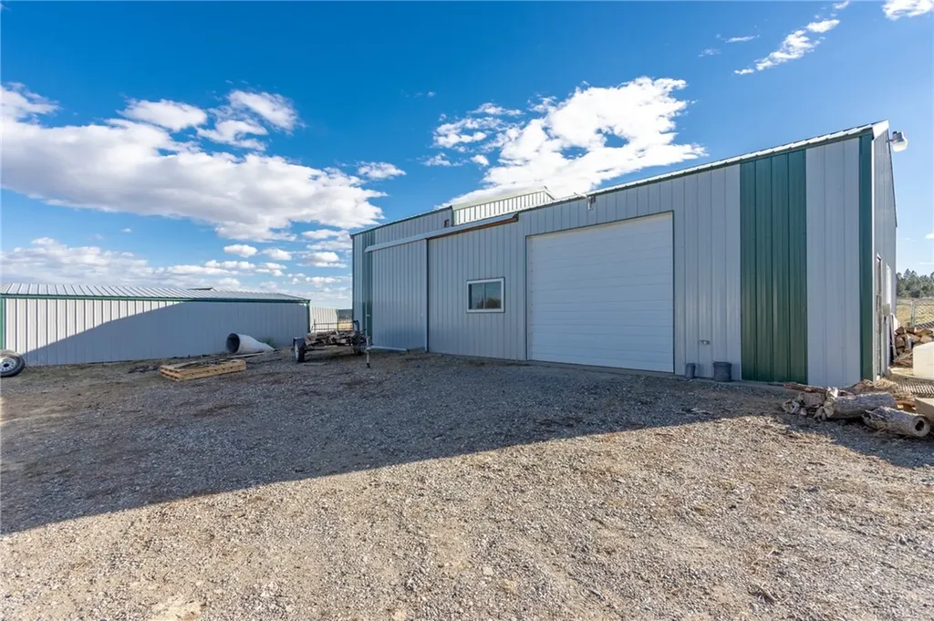 5570 Yellowstone Trail Huntley MT 59037