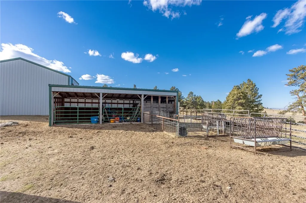 5570 Yellowstone Trail Huntley MT 59037