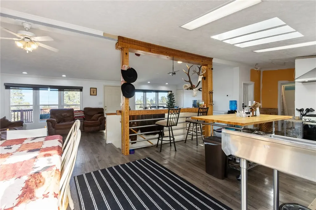 5570 Yellowstone Trail Huntley MT 59037