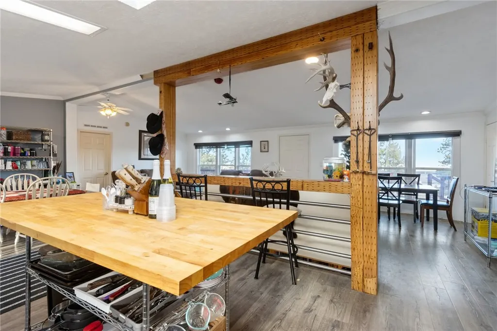 5570 Yellowstone Trail Huntley MT 59037