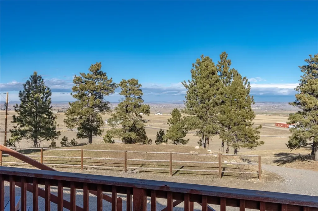 5570 Yellowstone Trail Huntley MT 59037