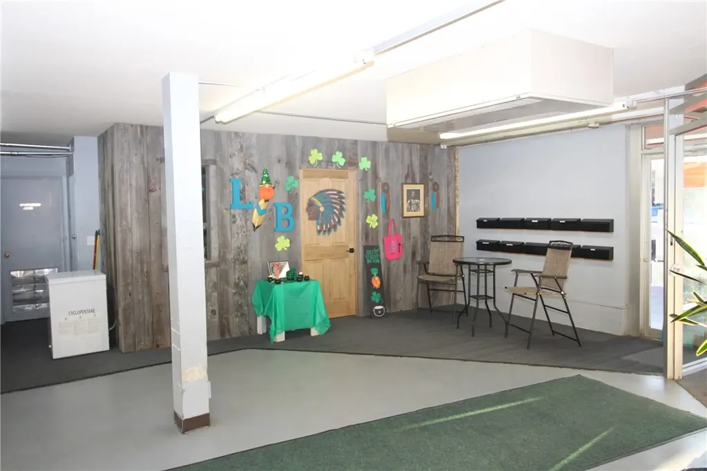 315 N Center Avenue Hardin MT 59034