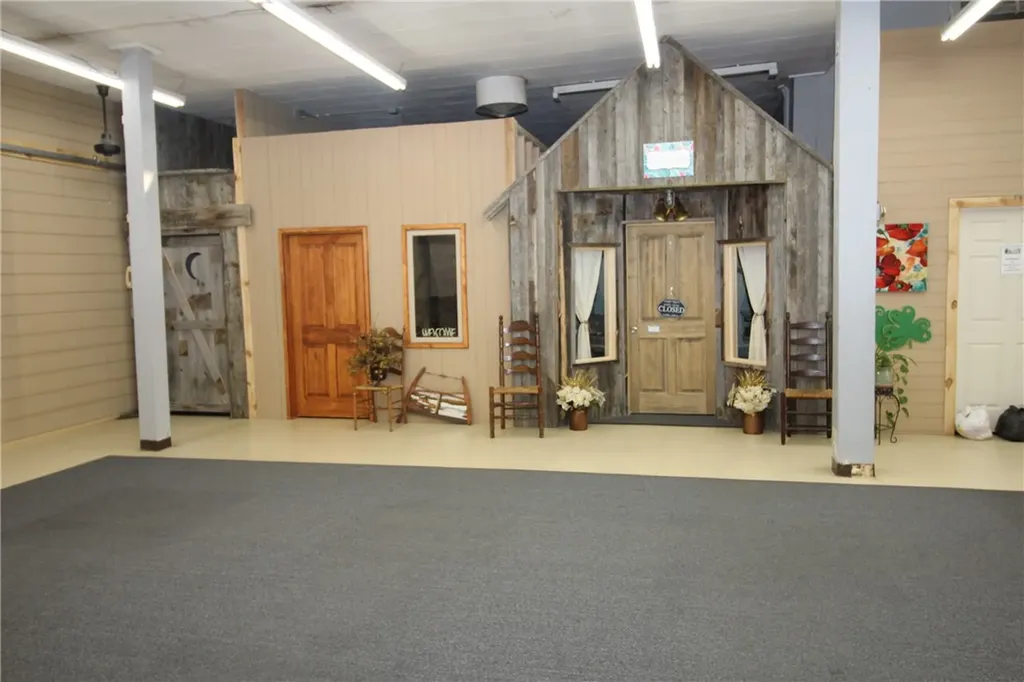 315 N Center Avenue Hardin MT 59034