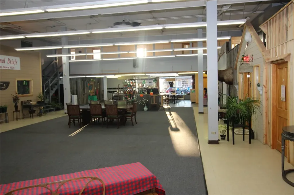 315 N Center Avenue Hardin MT 59034