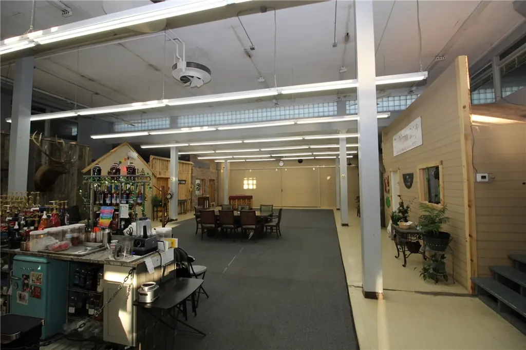 315 N Center Avenue Hardin MT 59034