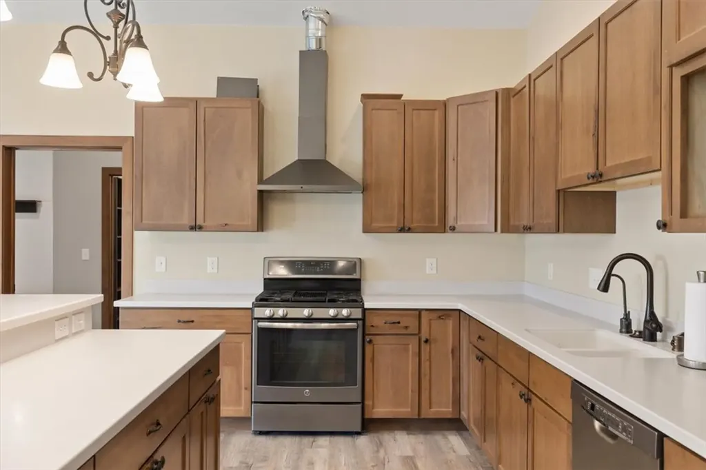 5430 Cerkoney Lane Shepherd MT 59079