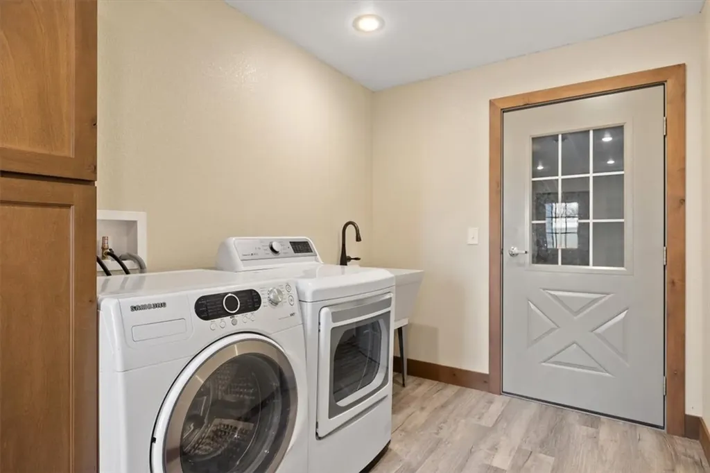 5430 Cerkoney Lane Shepherd MT 59079