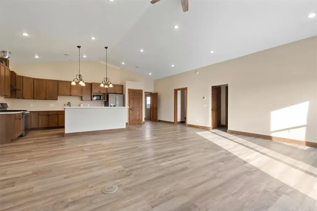 5430 Cerkoney Lane Shepherd MT 59079