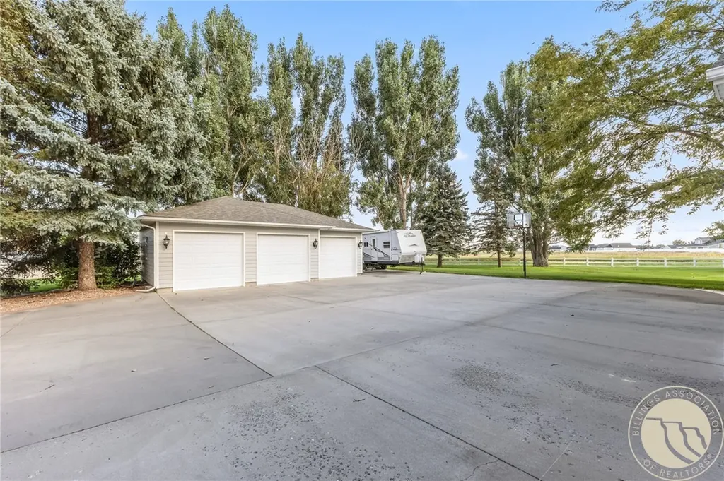 700 Bluegrass Place Billings MT 59106