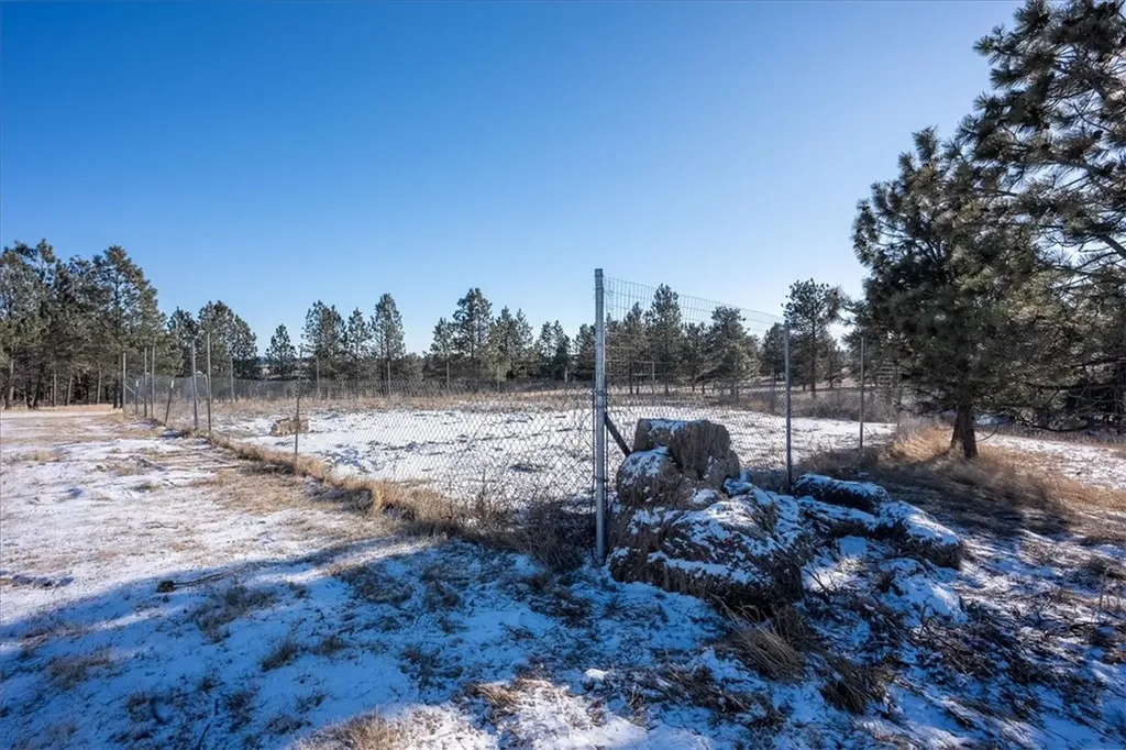 81 N Canyon Drive Roundup MT 59072