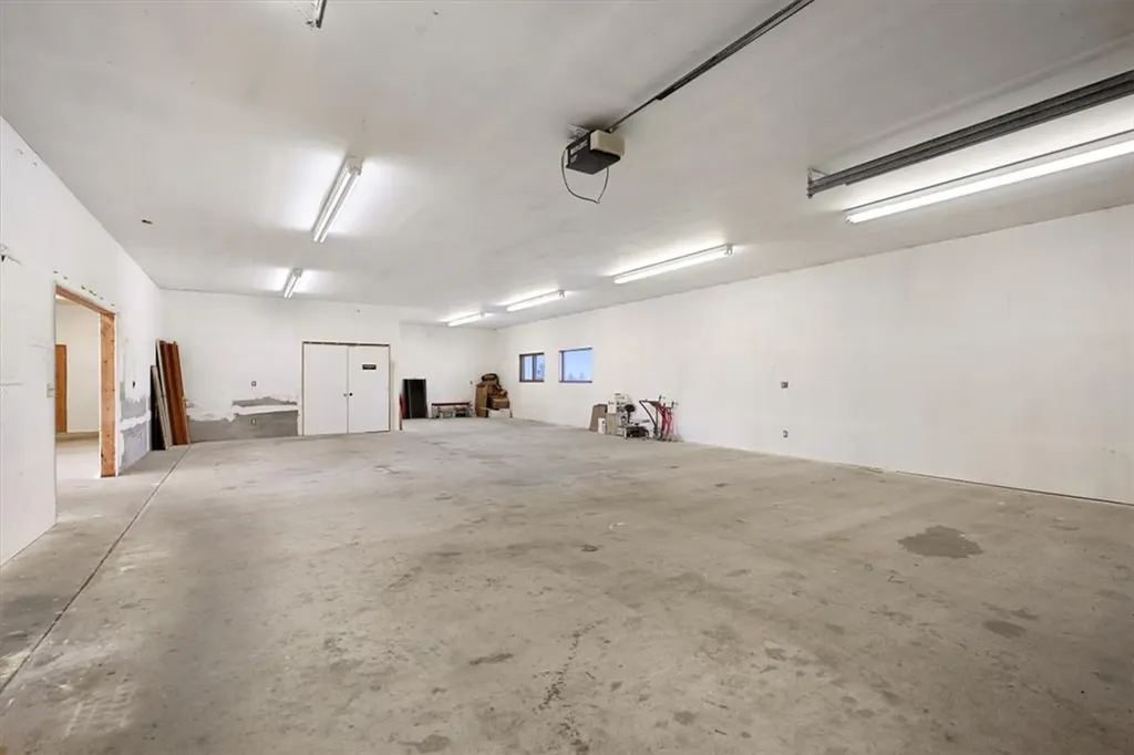 81 N Canyon Drive Roundup MT 59072
