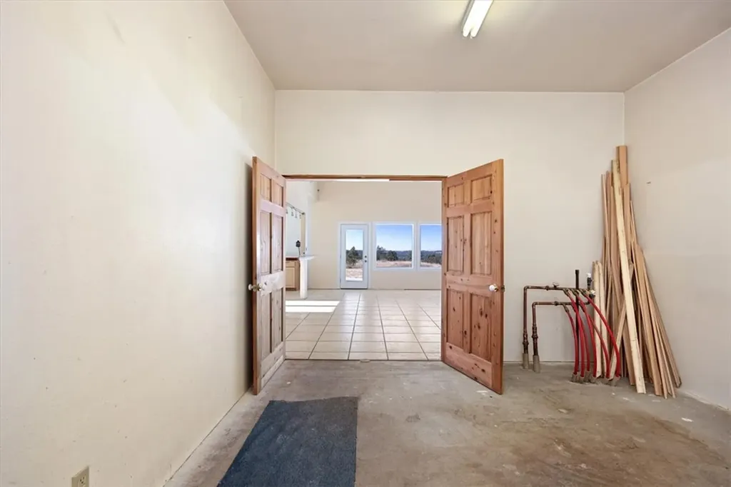 81 N Canyon Drive Roundup MT 59072