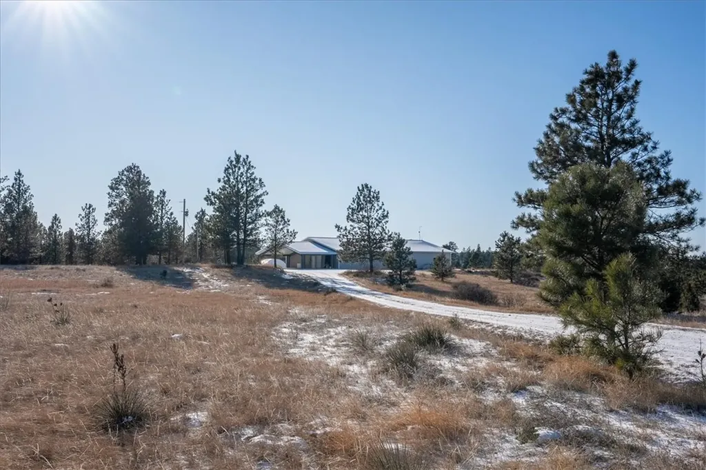 81 N Canyon Drive Roundup MT 59072
