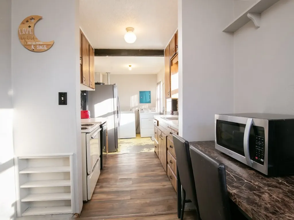 1326 Custer Avenue Billings MT 59102