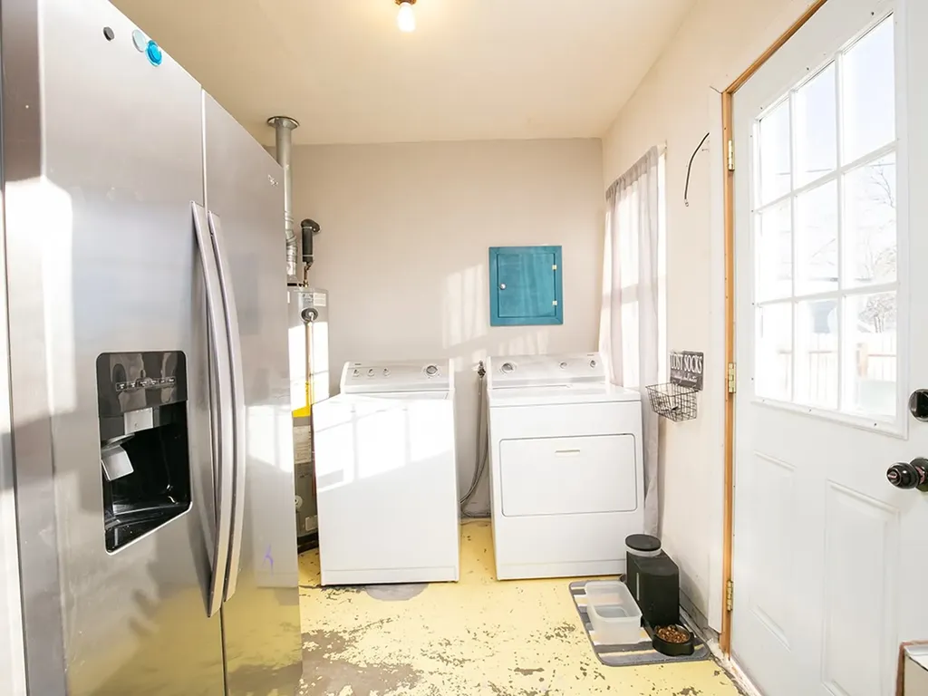 1326 Custer Avenue Billings MT 59102