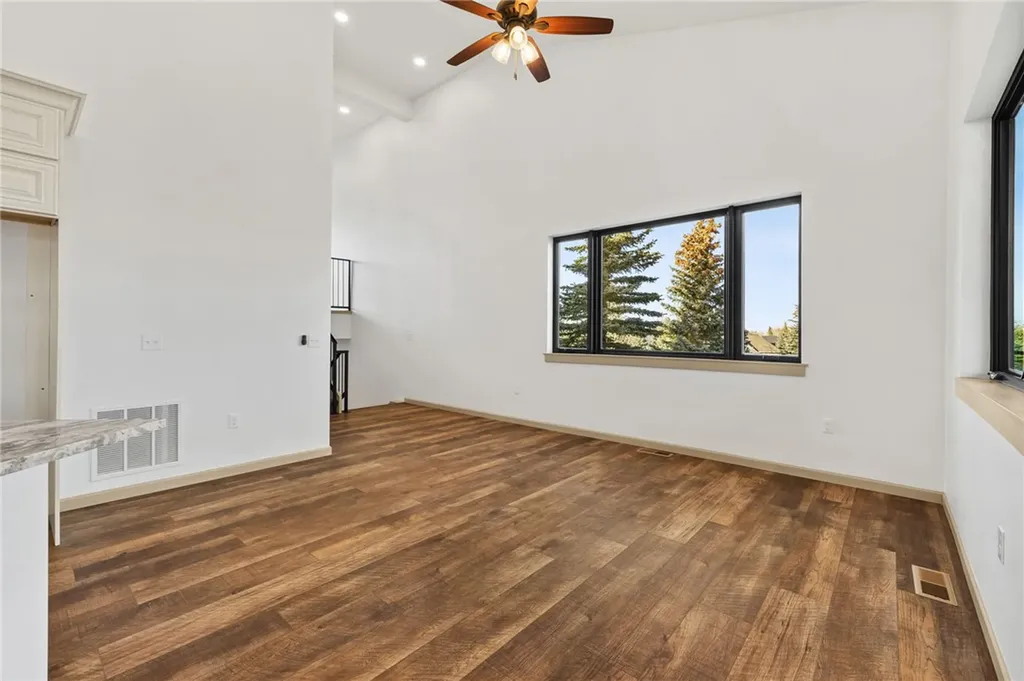 2 Pineridge Circle #2 Red Lodge MT 59068