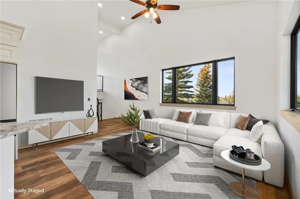 2 Pineridge Circle #2 Red Lodge MT 59068