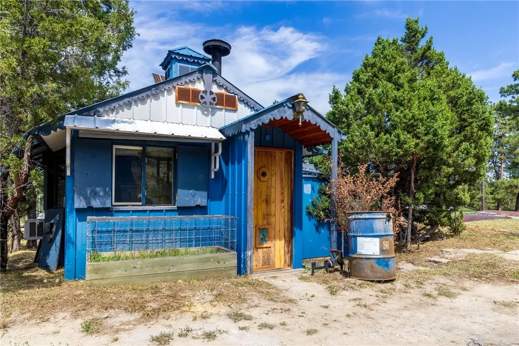 262 Roland Road Roundup MT 59072