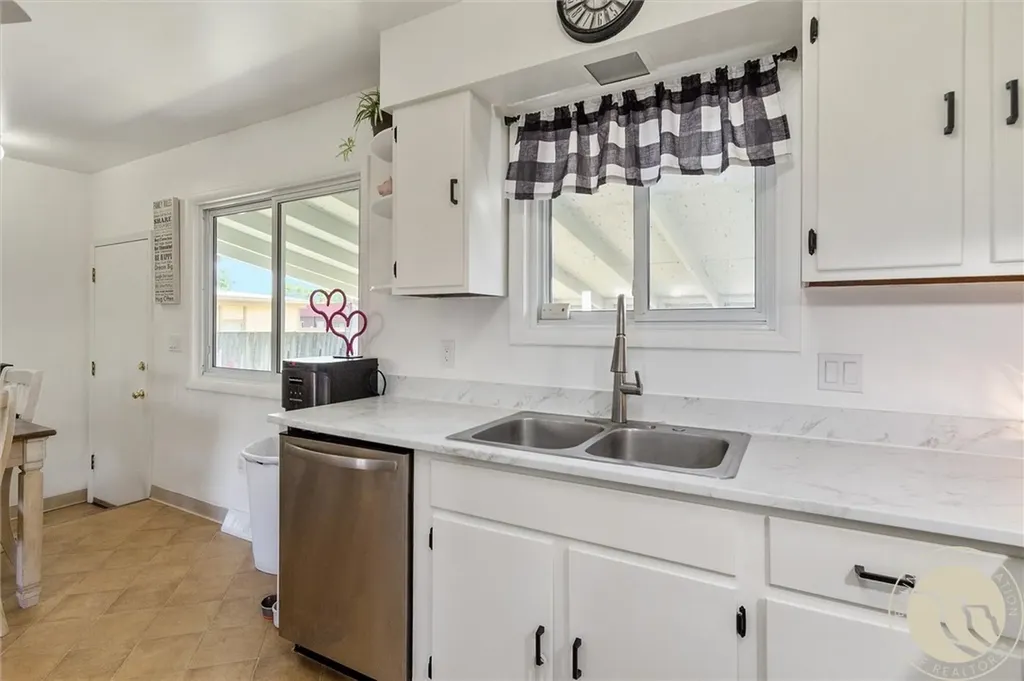 16 19th Street W Billings MT 59102