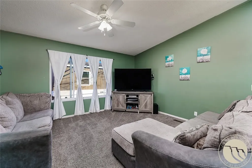 6 Bing Street N Billings MT 59105