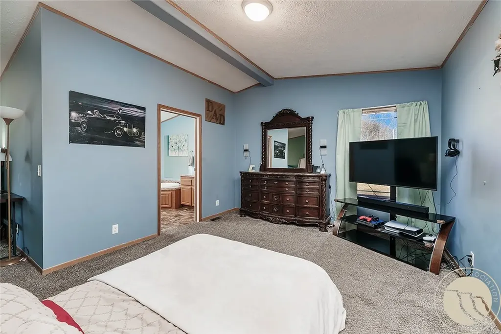 6 Bing Street N Billings MT 59105