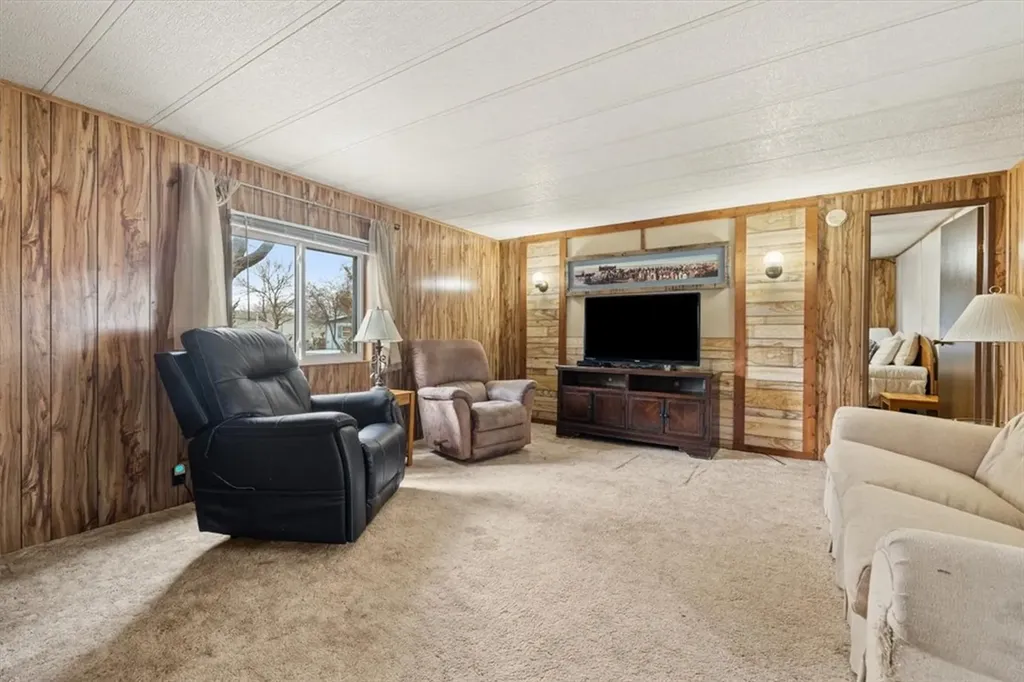18 Chestnut Drive Billings MT 59102
