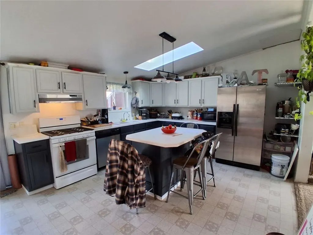 121 N 1st Street Bearcreek MT 59007