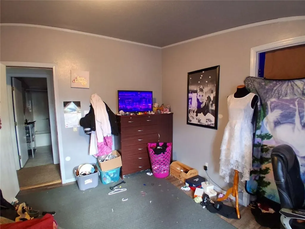 121 N 1st Street Bearcreek MT 59007