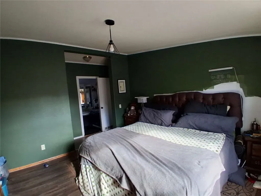 121 N 1st Street Bearcreek MT 59007