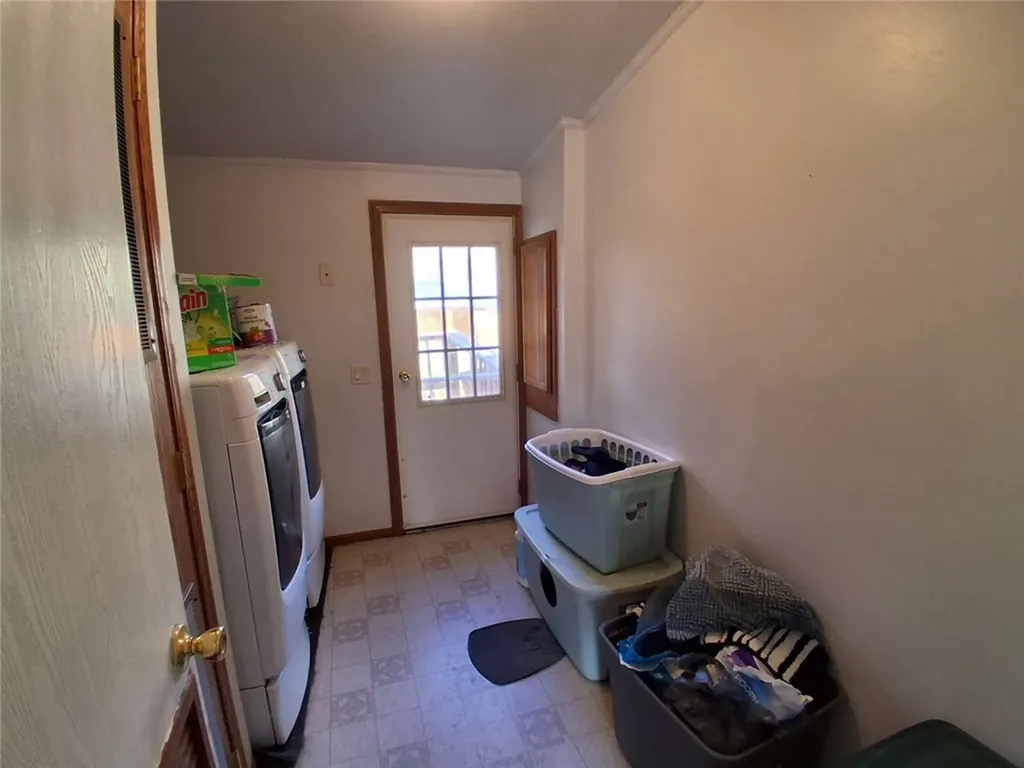 121 N 1st Street Bearcreek MT 59007