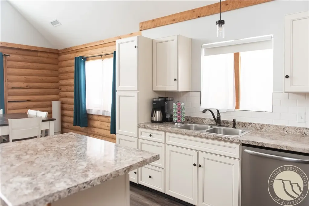 2909 Elderberry Avenue Red Lodge MT 59068