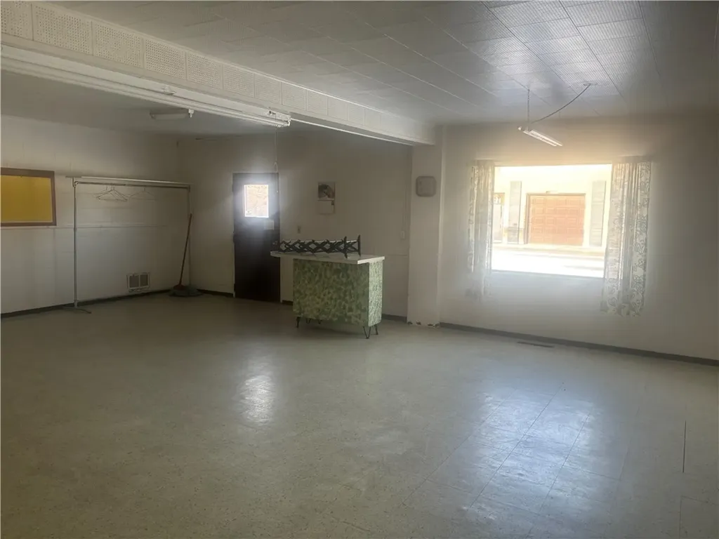 222 Broadway Avenue Belfry MT 59008