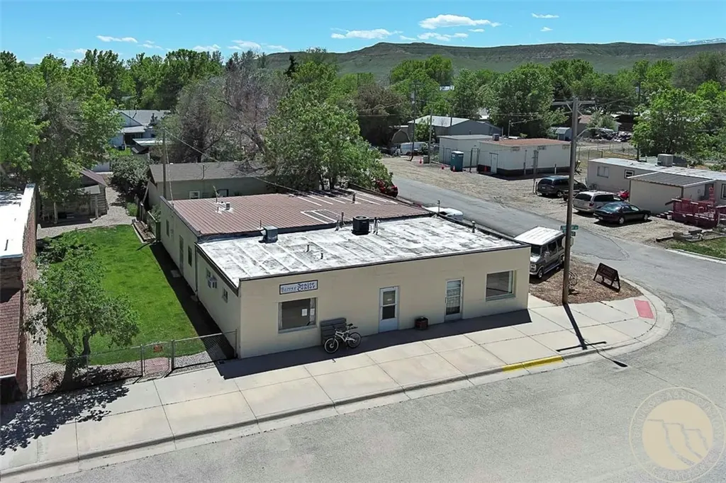 222 Broadway Avenue Belfry MT 59008