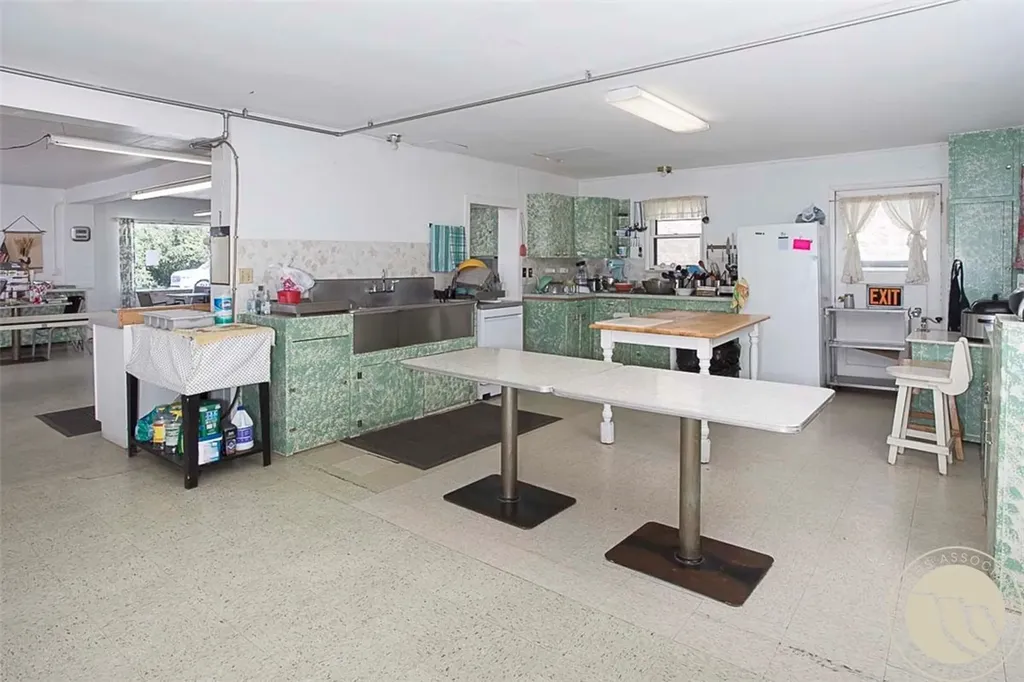 222 Broadway Avenue Belfry MT 59008