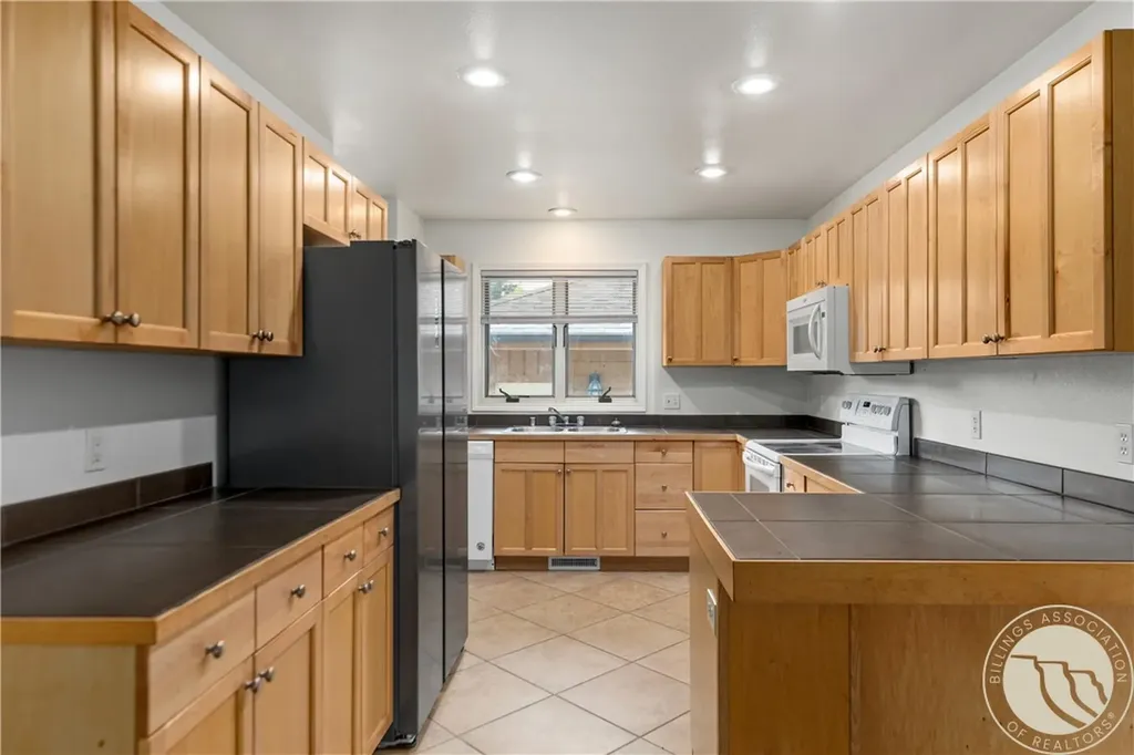 3385 Granger Avenue S Billings MT 59102