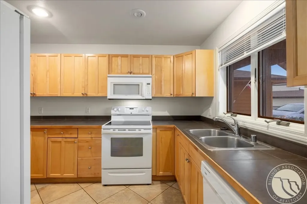 3385 Granger Avenue S Billings MT 59102