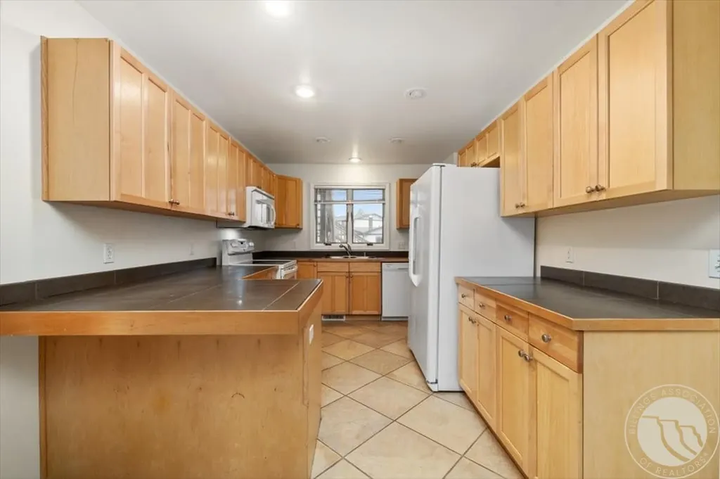 3385 Granger Avenue S Billings MT 59102