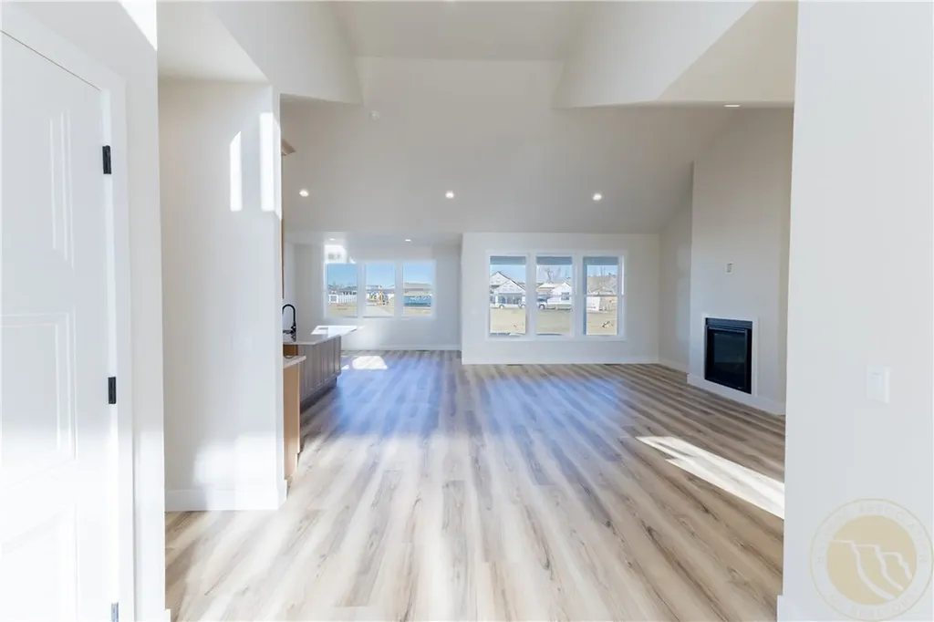 5209 Camp Lane Billings MT 59106