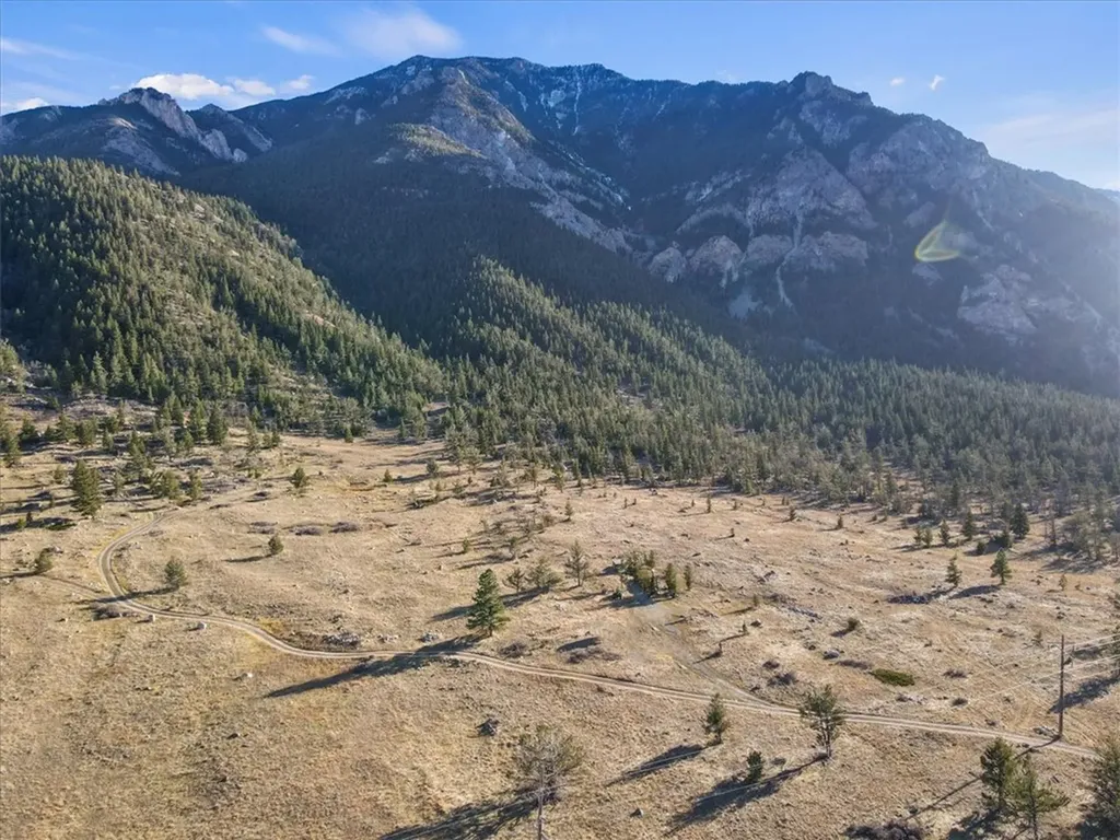 Lot 34 Cmr Trail Nye MT 59061