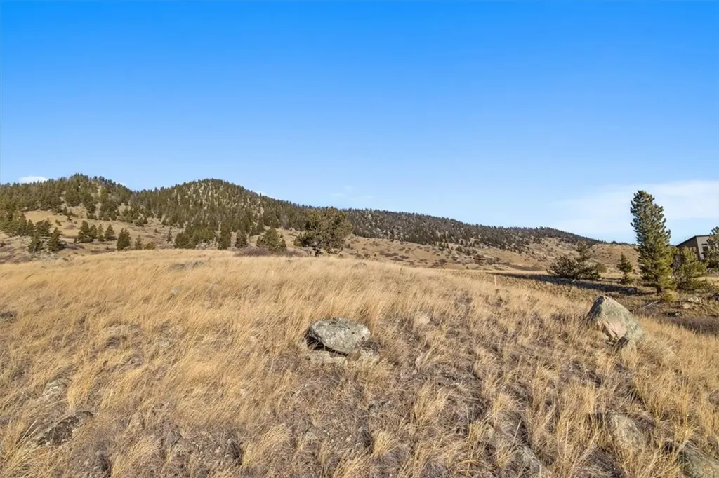 Lot 34 Cmr Trail Nye MT 59061