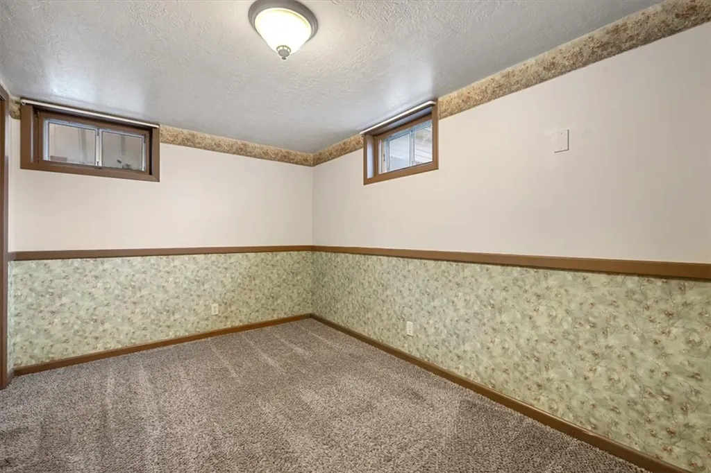 2521 Custer Avenue Billings MT 59102